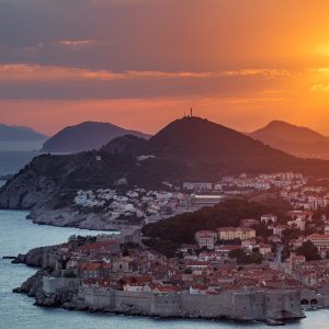 Blick auf Dubrovnik bei Sonnenuntergang